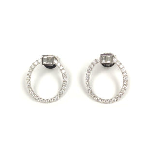 E04978-18-Karat White Gold Diamond Earring