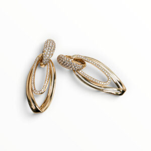 18kt Yellow Gold Diamond Oval Drop Earrings