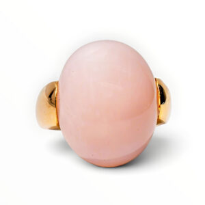 18kt Yellow Gold Pink Opal Ring